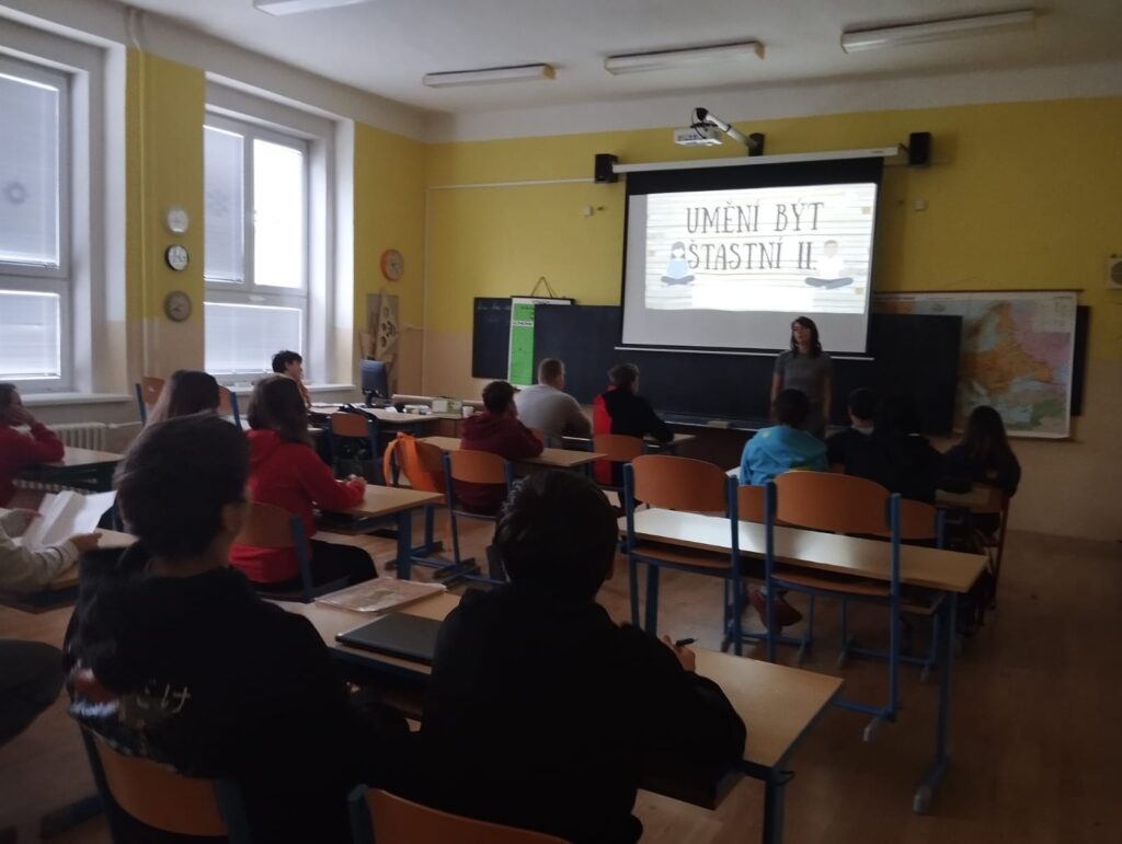 I velcí poslouchají