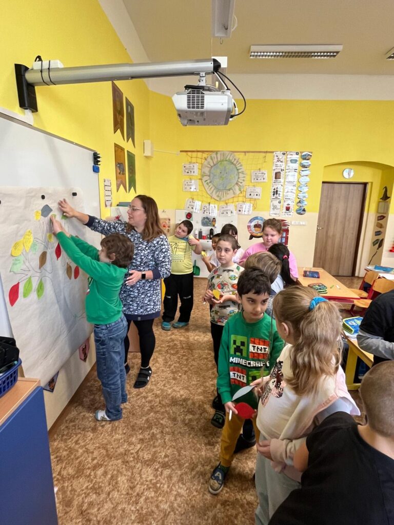 I paní asistentka má svůj lísteček