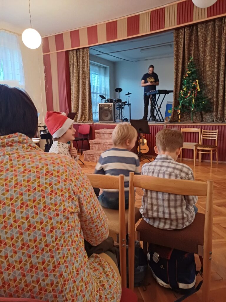 Čekáme, až přijdeme na řadu