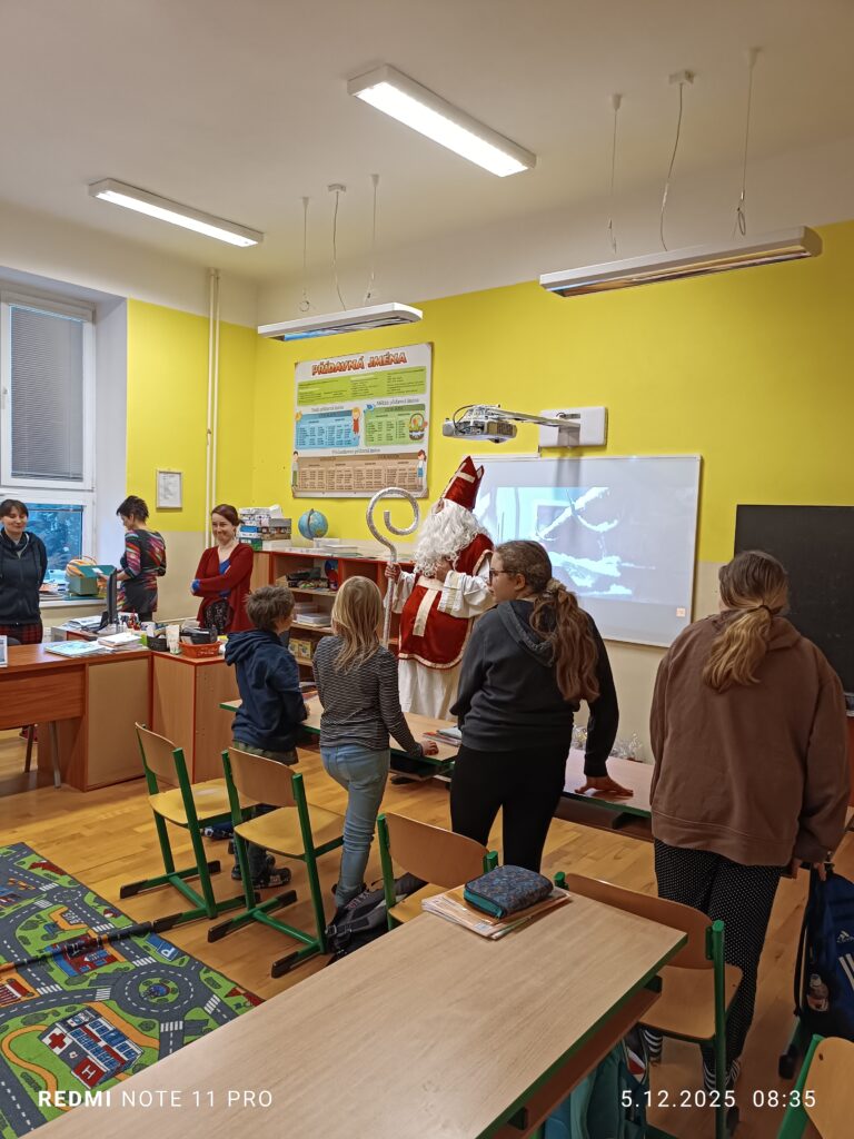 A teď paní učitelka...